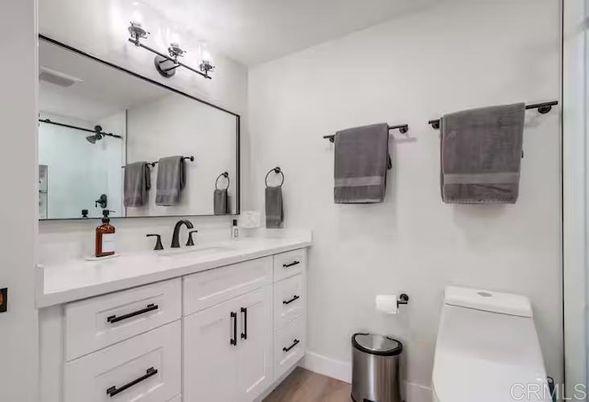 Bathroom, Dual Sink Vanities, Interior, Wood Texture Flooring