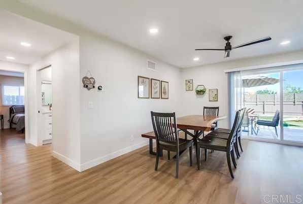 Dining room, Interior, Recessed Lighting, Wood Texture Flooring
