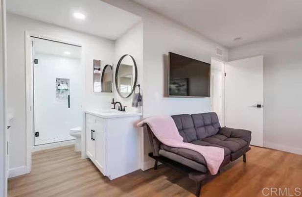 Bathroom, Interior, Recessed Lighting, Wood Texture Flooring
