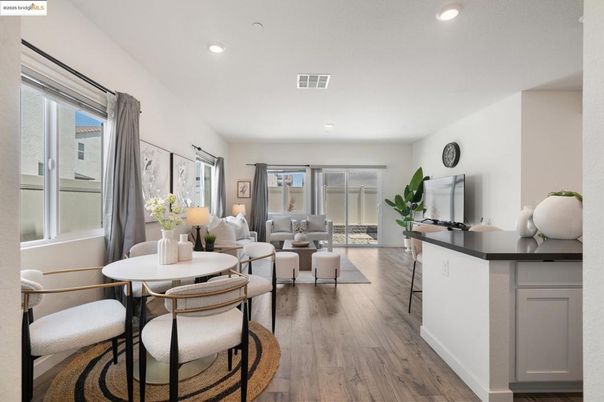 Dining room, Interior, Living room, Recessed Lighting, Wood Texture Flooring