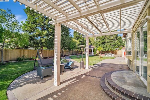 Backyard, Exterior, Playground