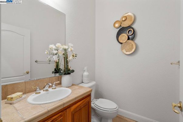Bathroom, Interior, Tile Countertops