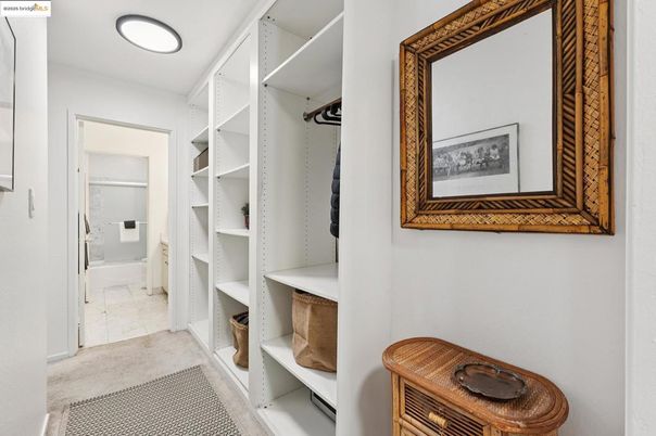 Interior, Recessed Lighting, Walk-in Closets