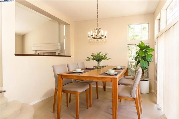 Chandelier, Dining room, Interior