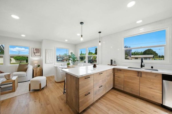 Dining room, Interior, Kitchen, Living room, Pendant Lights, Recessed Lighting, Wood Texture Flooring