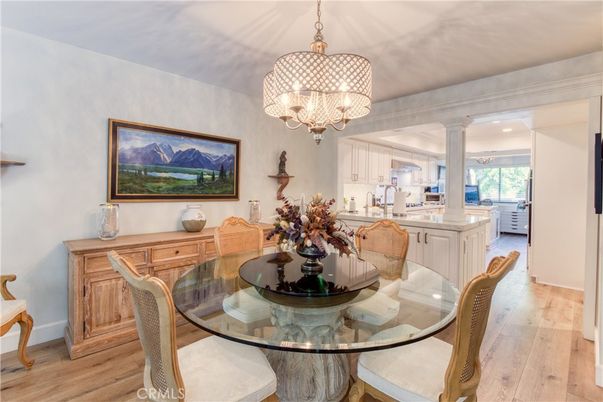 Chandelier, Dining room, Interior, Kitchen, Recessed Lighting, Wood Texture Flooring