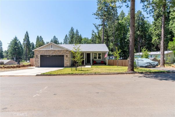 Attached, Exterior, Facade, Brick Facade, Ranch