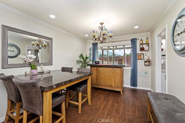 Chandelier, Dining room, Interior, Recessed Lighting, Wood Texture Flooring