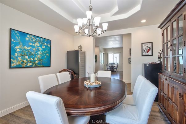Chandelier, Dining room, Interior, Recessed Lighting, Wood Texture Flooring