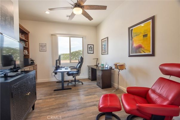 Home Office, Interior, Recessed Lighting, Wood Texture Flooring