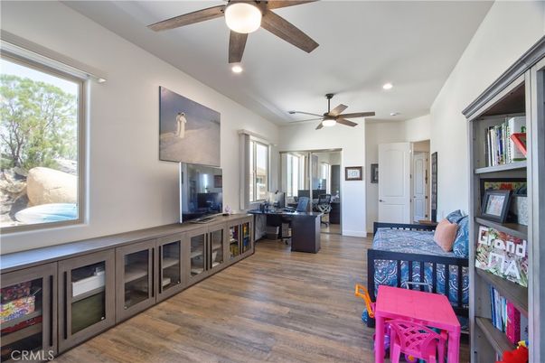 Home Office, Interior, Recessed Lighting, Wood Texture Flooring