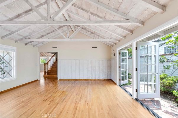 Empty room, Interior, Wooden Beams, Wooden Ceilings, Wood Texture Flooring