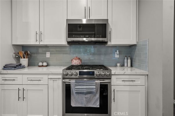 Interior, Kitchen, Stainless Steel Appliances