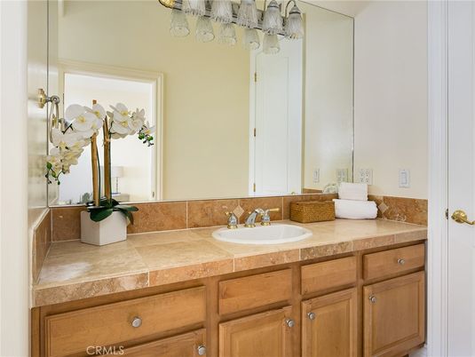 Bathroom, Interior, Tile Countertops