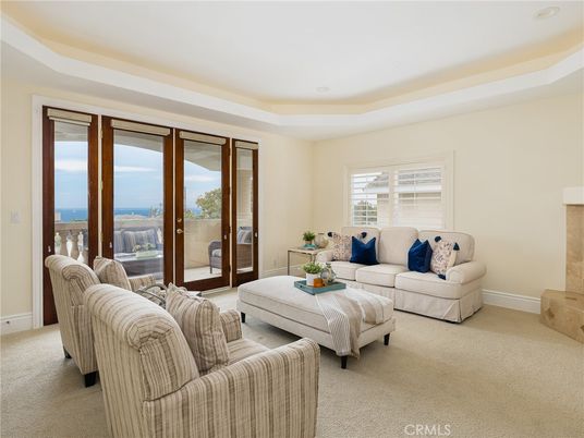 Interior, Living room, Recessed Lighting, Water