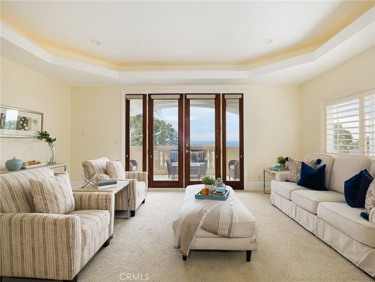 Interior, Living room, Recessed Lighting, Water