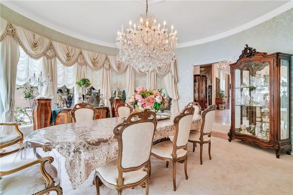Chandelier, Dining room, Interior