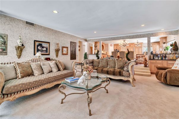 Chandelier, Interior, Kitchen, Living room, Recessed Lighting