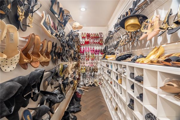 Interior, Recessed Lighting, Walk-in Closets, Wood Texture Flooring