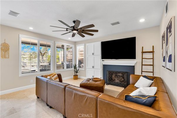 Fireplace, Interior, Living room, Recessed Lighting