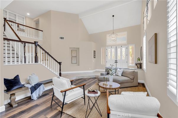 Interior, Living room, Pendant Lights, Recessed Lighting, Wood Texture Flooring