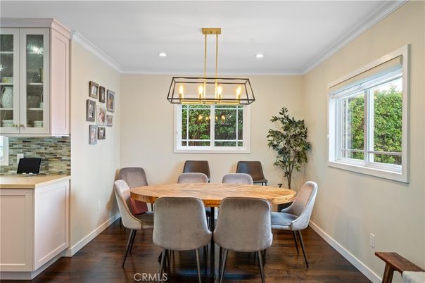 Dining room, Interior, Pendant Lights, Recessed Lighting, Wood Texture Flooring