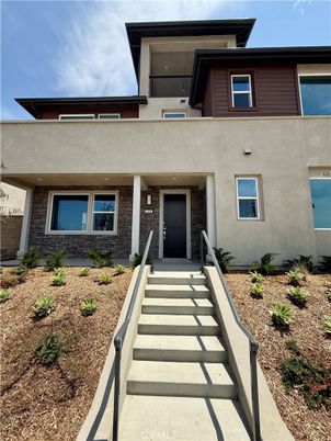 Exterior, Facade, Brick Facade, Modern