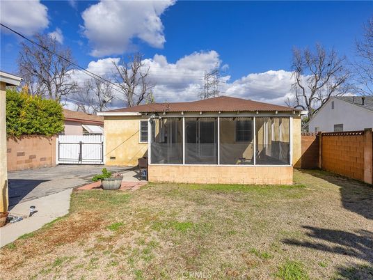 Backyard, Exterior