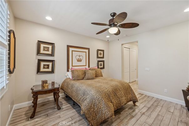 Bedroom, Interior, Recessed Lighting, Wood Texture Flooring