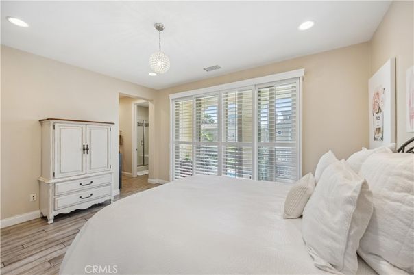 Bedroom, Chandelier, Interior, Pendant Lights, Recessed Lighting, Wood Texture Flooring