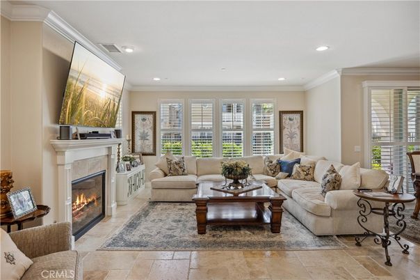 Fireplace, Interior, Living room, Recessed Lighting