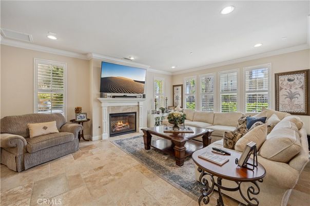 Fireplace, Interior, Living room, Recessed Lighting