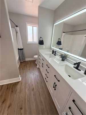 Bathroom, Dual Sink Vanities, Interior, Wood Texture Flooring