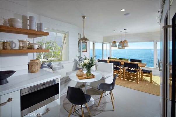 Dining room, Interior, Kitchen, Pendant Lights, Recessed Lighting, Stainless Steel Appliances, Water
