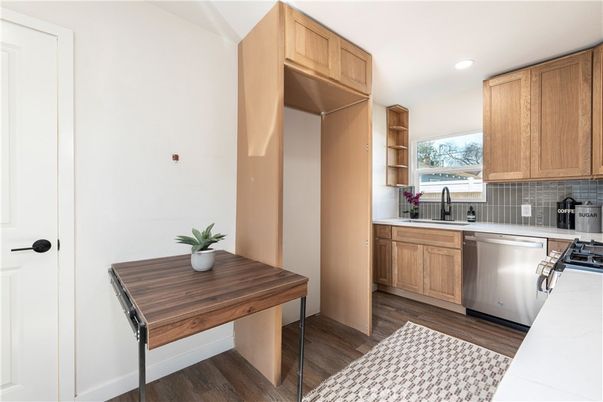 Interior, Kitchen, Recessed Lighting, Wood Texture Flooring