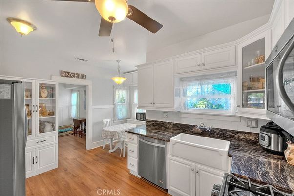 Dining room, Interior, Kitchen, Pendant Lights, Wood Texture Flooring