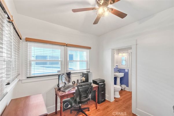 Bathroom, Home Office, Interior, Wood Texture Flooring