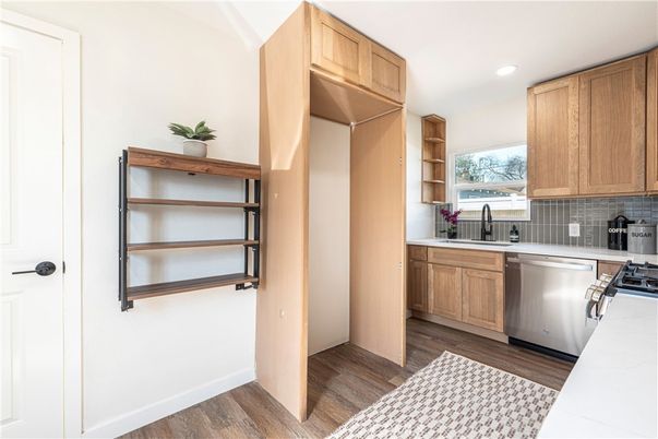 Interior, Kitchen, Recessed Lighting, Wood Texture Flooring