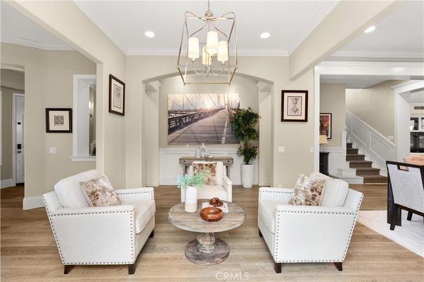 Interior, Living room, Pendant Lights, Recessed Lighting, Wood Texture Flooring