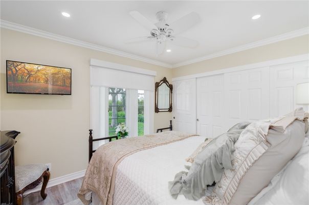 Bedroom, Interior, Recessed Lighting, Wood Texture Flooring
