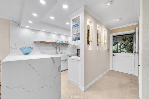 Interior, Kitchen, Marble Walls, Recessed Lighting