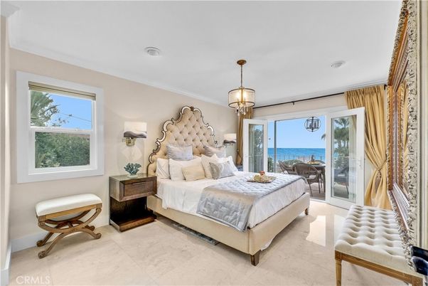Bedroom, Interior, Water