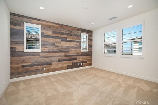 Empty room, Interior, Recessed Lighting, Wooden Walls