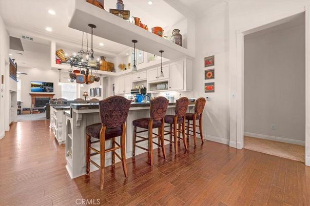Fireplace, Interior, Kitchen, Pendant Lights, Recessed Lighting, Wood Texture Flooring