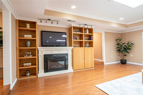 Fireplace, Interior, Recessed Lighting, Wood Texture Flooring