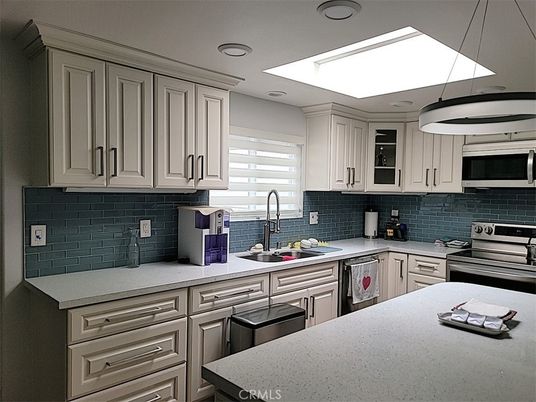 Interior, Kitchen, Pendant Lights, Recessed Lighting