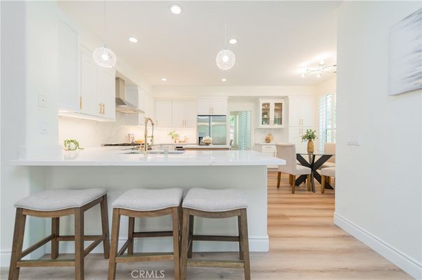 Interior, Kitchen, Pendant Lights, Recessed Lighting, Wood Texture Flooring