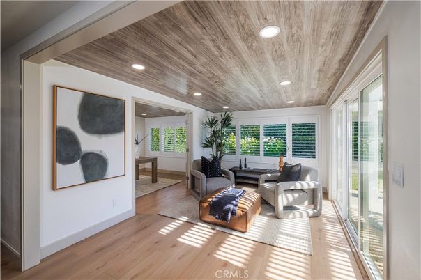 Interior, Living room, Recessed Lighting, Wooden Ceilings, Wood Texture Flooring