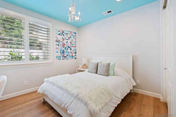 Bedroom, Interior, Pendant Lights, Recessed Lighting, Wood Texture Flooring