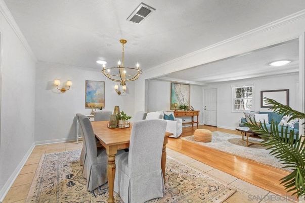 Chandelier, Dining room, Interior, Living room, Pendant Lights, Recessed Lighting, Wood Texture Flooring